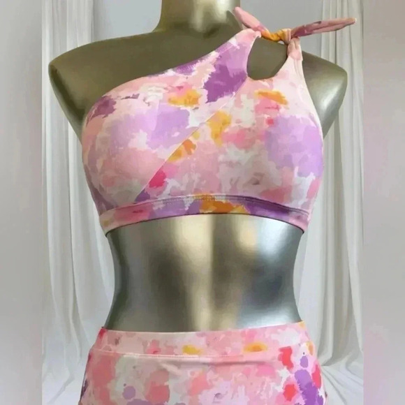 🆕Jessica Simpson  Swimsuit Top - Picture 1 of 16